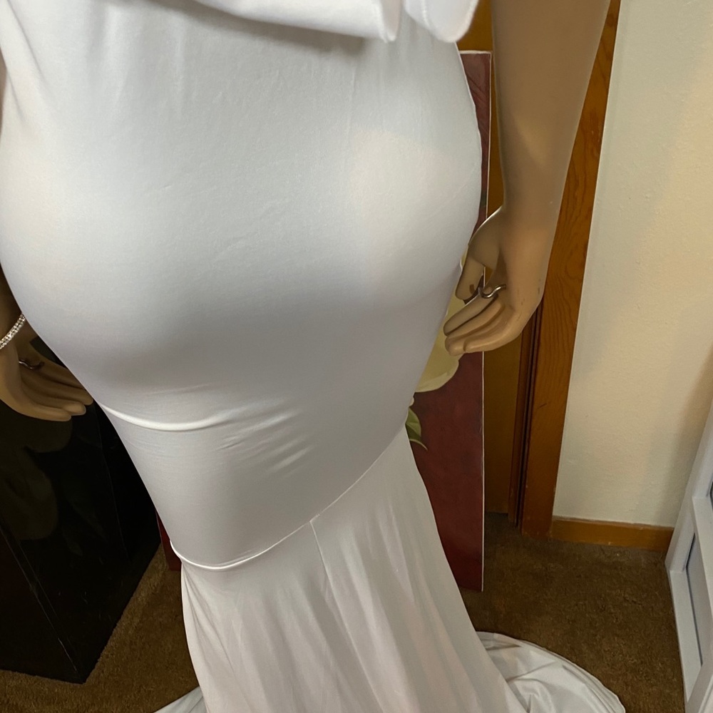 🎉HP STUNNING OPEN BACK DRESS - Picture 5 of 6